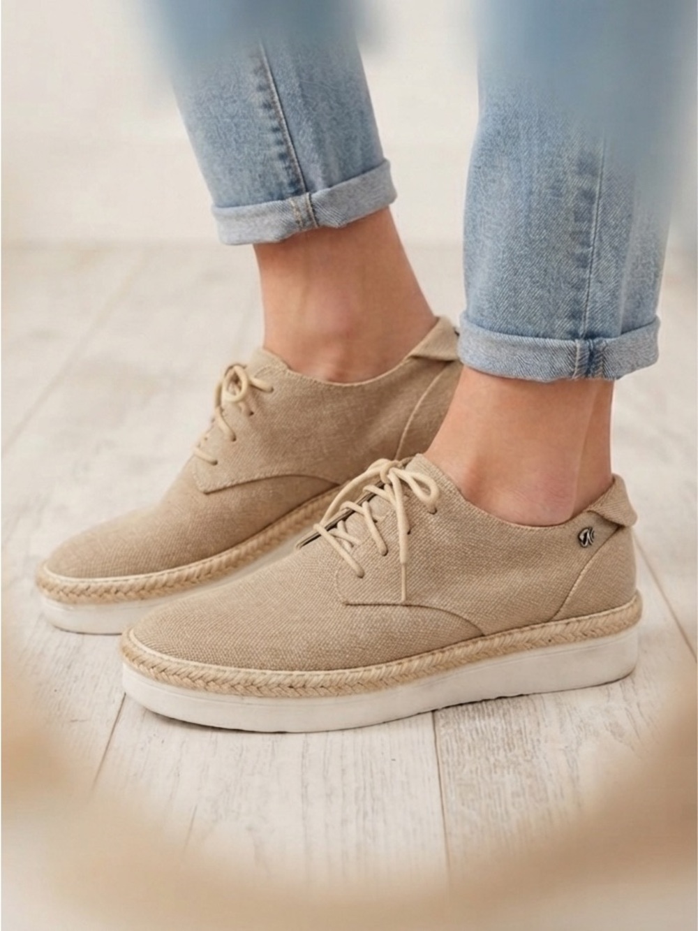 Wishbone Beige Canvas Espadrille Platform Lace Up Oxford Shoes